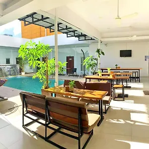 Hostel Onederz Shv Golden Lion, Sihanoukville